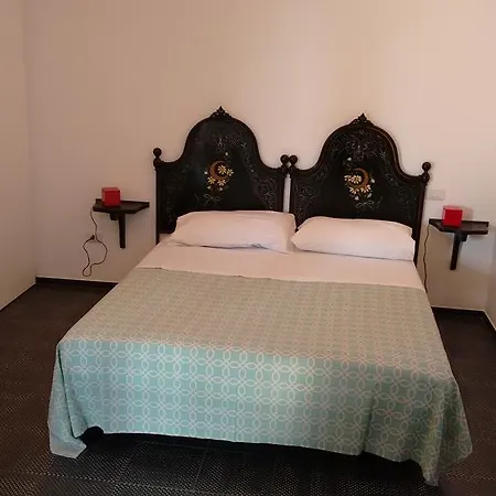 فندق مبيت وإفطار Avocado Beyond 4*