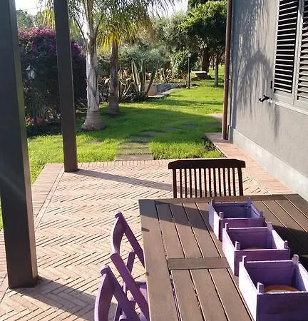 Avocado Beyond Bed & Breakfast 4*