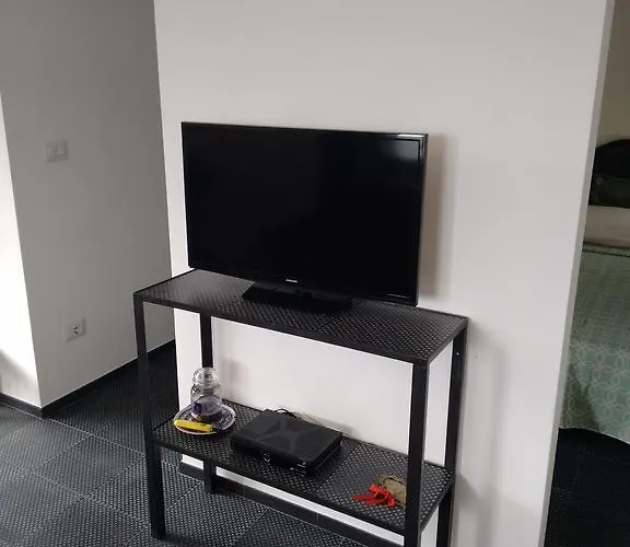 Bed & Breakfast Avocado Beyond 4*