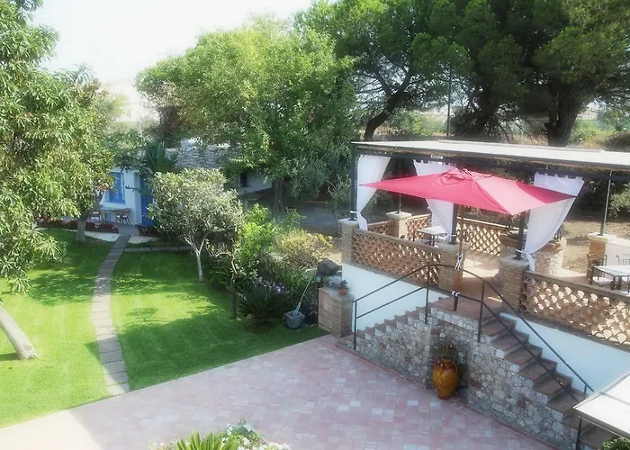 Avocado Beyond Bed & Breakfast Giardini-Naxos